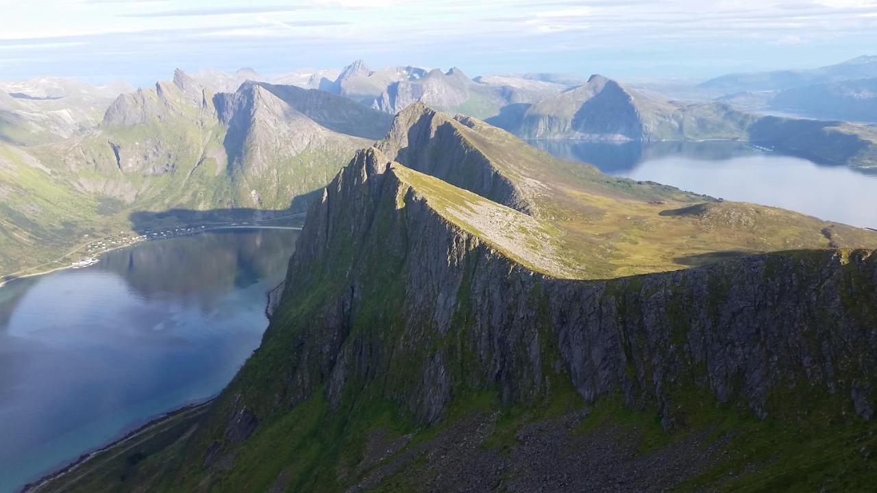 Cabin Magic On Senja, Atmosphere Like A Fairytale Botnhamn Exterior photo